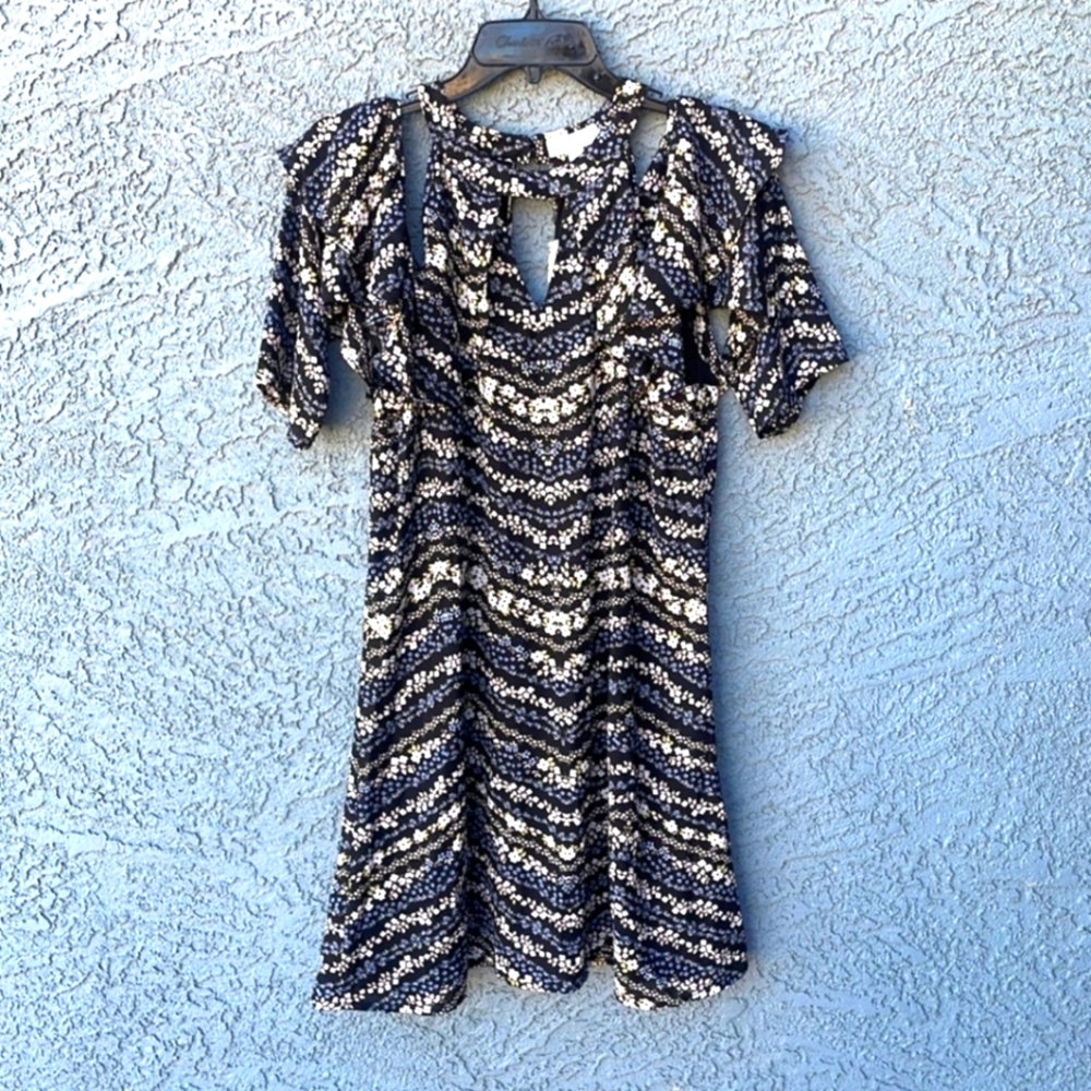 NWT Candies XL Floral Blouse